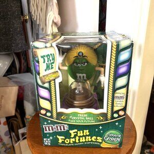 Vintage M&M Dispenser Fun Fortunes Madame Green Fortune Teller - NEW